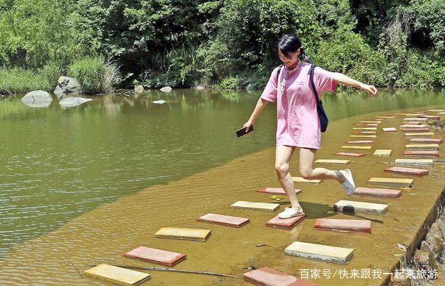 湖南有很多优美自然风景，马拉河风景区曾被誉为“人间瑶池”，如今却杂草丛生