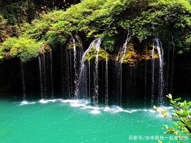 湖南有很多优美自然风景，马拉河风景区曾被誉为“人间瑶池”，如今却杂草丛生