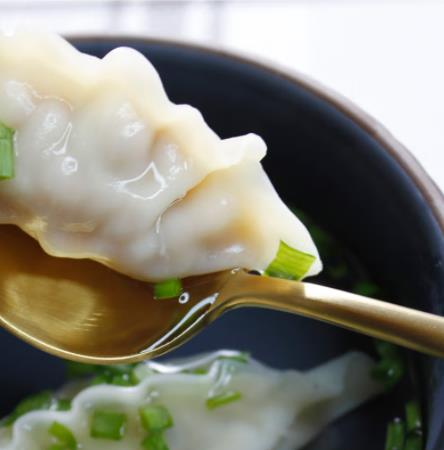 必品阁王饺子什么口味好吃，必品阁饺子本来是熟的吗