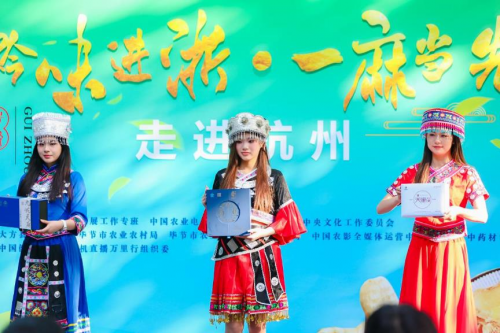 64c893f79a857 64c893f79a857