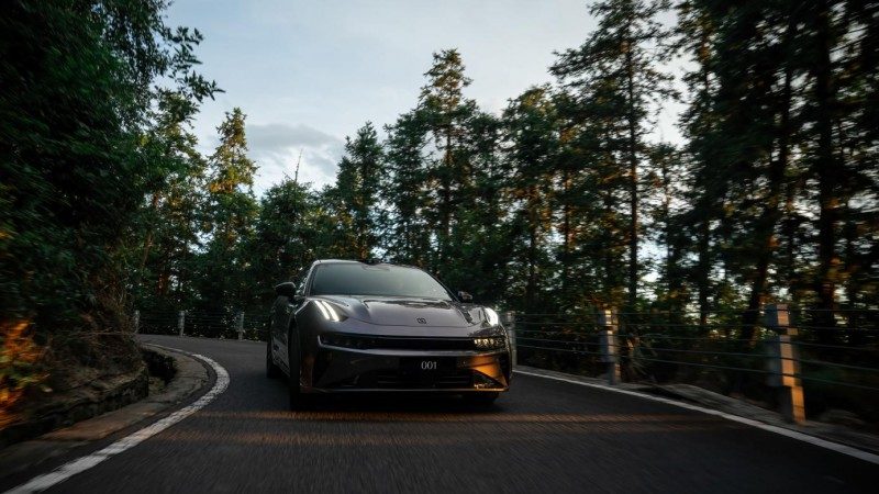 202511192118011056915295